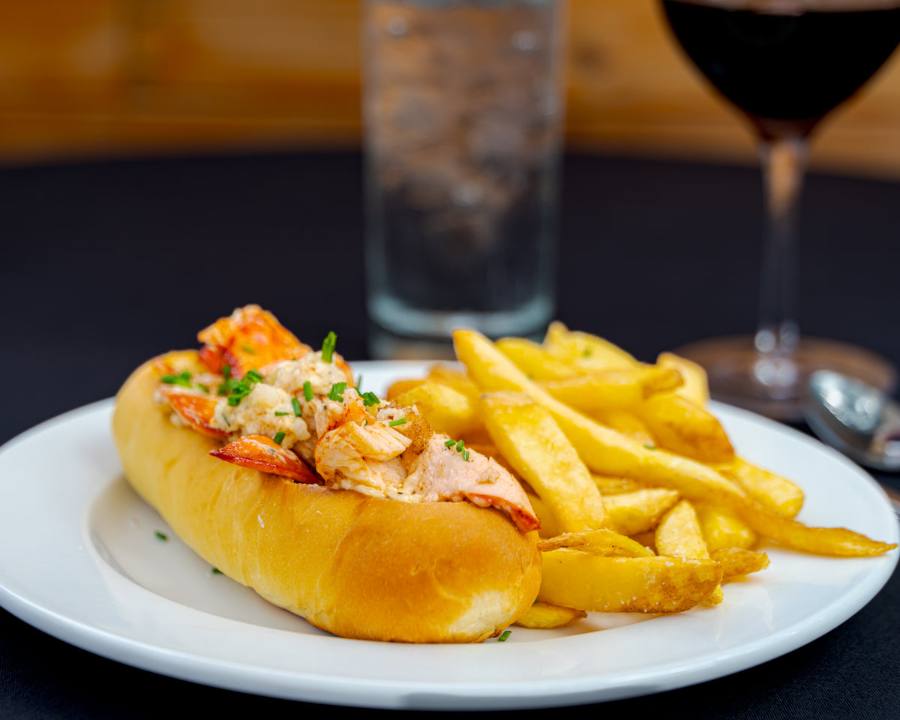 Lobster roll